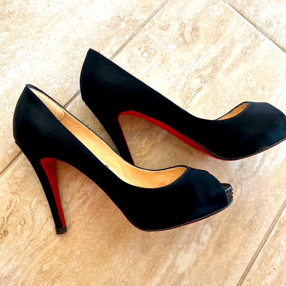 AUTHENTIC Christian Louboutin Black Satin Heels